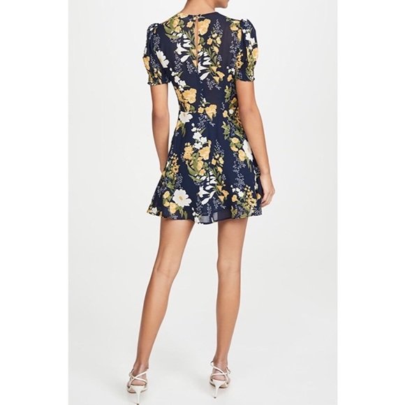 REFORMATION Irma Dress in Graciella - Picture 5 of 11